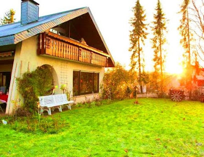 Altenpflege Tagespflege & Tagesbetreuung für Senioren "Villa Regenbogen" Calw