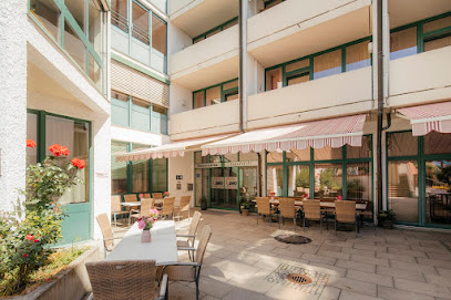 AWO-Seniorenzentrum Josefstift Fürstenfeldbruck 1 Pflegeheim AWO-Seniorenzentrum Josefstift Fürstenfeldbruck