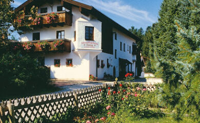 Pflegeheim Altenpflegeheim Seniorenfamilie Hering