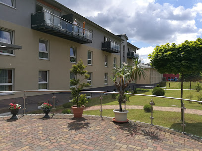 Altenpflegezentrum "Haus am Waldrand" GmbH 1 Pflegeheim Altenpflegezentrum "Haus am Waldrand" GmbH