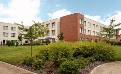 Altenheime in Grimmen - Umfassende Liste mit lokalen Seniorenwohnangeboten und Pflegedienstleistungen in Grimmen 1 Pflegeheim Kursana Domizil Grimmen - Haus Uns Hüsung