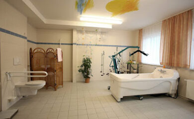 Pflegeheim Letzas Pflegeheim GbR - Pflegeheim "Am Karlsturm"